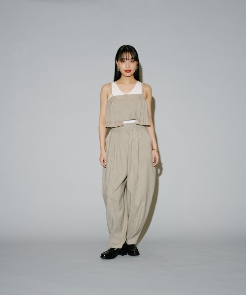 terrace(テラス)の「ヘリンボーンストライプキャミトップ(その他トップス・レディース・チャコールグレー/ベージュ/ブラック・MEDIUM)」の14枚目の写真