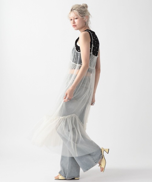 FOREVER 21（フォーエバー トゥエンティーワン）の「【2025SS】チュールキャミワンピース（ワンピース・レディース・グレー/ナチュラル/ブラック・FREE）」の6枚目の写真