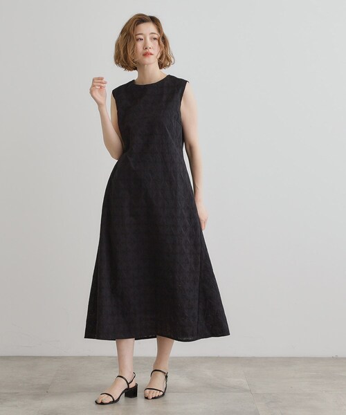 grove（グローブ）の「【一枚で華やか】エンブロイダリーレースワンピース（ワンピース・レディース・ブラック/ブルー/ライトオレンジ系・02/03/01/04/05）」の7枚目の写真