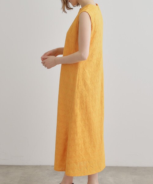 grove（グローブ）の「【一枚で華やか】エンブロイダリーレースワンピース（ワンピース・レディース・ブラック/ブルー/ライトオレンジ系・02/03/01/04/05）」の18枚目の写真