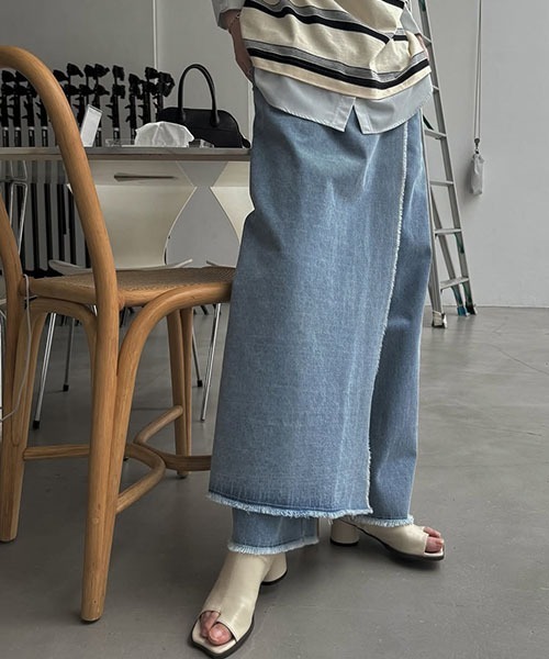 WILLFULLY(ウィルフリー)の「2way wrap tapered denim pants(デニムパンツ・レディース・ブラック/ブルー・S/M)」の16枚目の写真