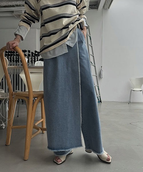 WILLFULLY(ウィルフリー)の「2way wrap tapered denim pants(デニムパンツ・レディース・ブラック/ブルー・S/M)」の17枚目の写真