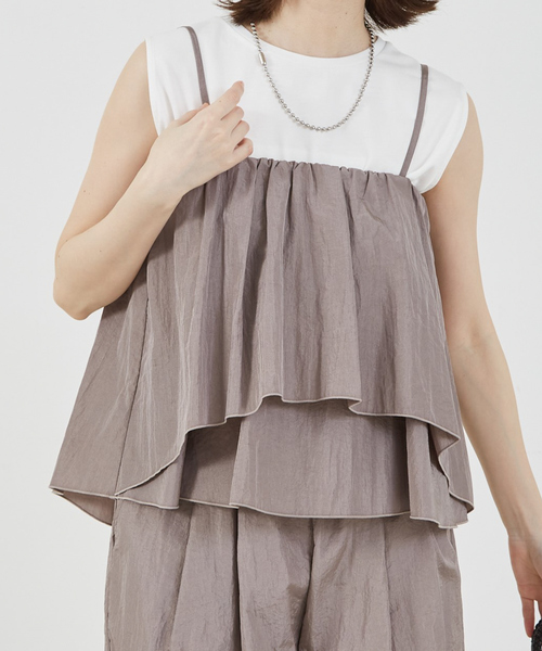 abahouse mavie（アバハウスマヴィ）の「【セットアップ対応】シャイニータフタビスチェ/春服/夏服（キャミソール・レディース・ブラウン/ブラック/グレー・フリー）」の2枚目の写真