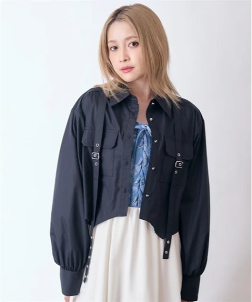 axes femme（アクシーズファム）の「ハトメ使いショートシャツ（シャツ/ブラウス・レディース・グレー/ブルーグリーン/ブラック・FREE）」の2枚目の写真