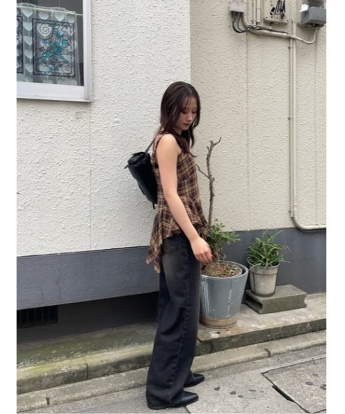 LAGUA GEM（ラグアジェム）の「POINT WASH CLASSIC ストレートデニム（デニムパンツ・レディース・ブルー/ブラック・X-SMALL/SMALL/MEDIUM）」の12枚目の写真