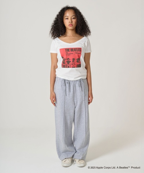 TINA:JOJUN(ティーナジョジュン)の「THE BEATLES オフショルTシャツ TINA:JOJUN(Tシャツ/カットソー・レディース・ピンク/レッド・M)」の9枚目の写真