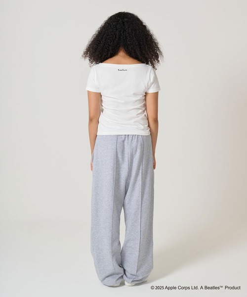 TINA:JOJUN(ティーナジョジュン)の「THE BEATLES オフショルTシャツ TINA:JOJUN(Tシャツ/カットソー・レディース・ピンク/レッド・M)」の11枚目の写真