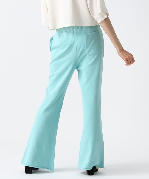 FOREVER 21（フォーエバー トゥエンティーワン）の「【2025SS】スウェットフレアパンツ（スウェットパンツ・レディース・ブラック/グレー/ブルー・SMALL/MEDIUM/LARGE）」の9枚目の写真