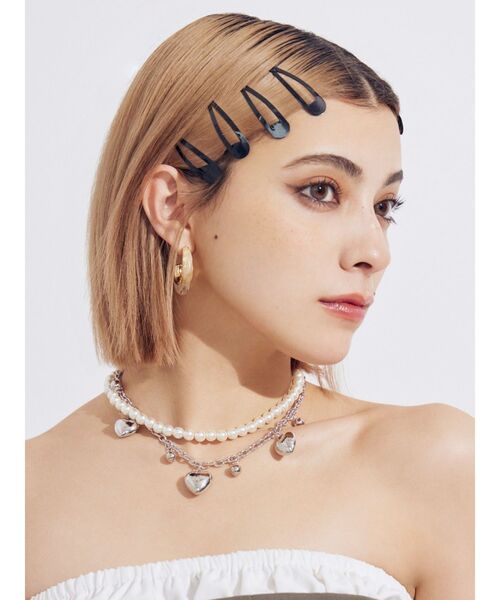 EVRIS（エヴリス）の「COLOR SHELL HOOPピアス（ピアス（両耳用）・レディース・ホワイト/イエロー・FREE）」の8枚目の写真