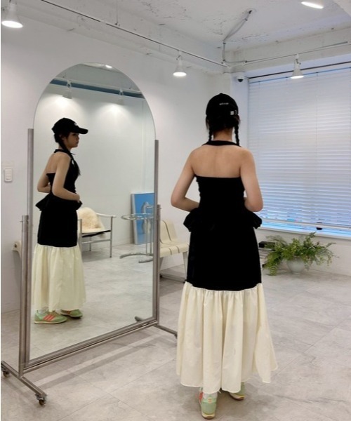 ipugo（イプゴ）の「【メーガン花子様着用】ipugo/イプゴ バイカラー フレアロングスカート（スカート・レディース・ブルー/ブラック・FREE）」の11枚目の写真