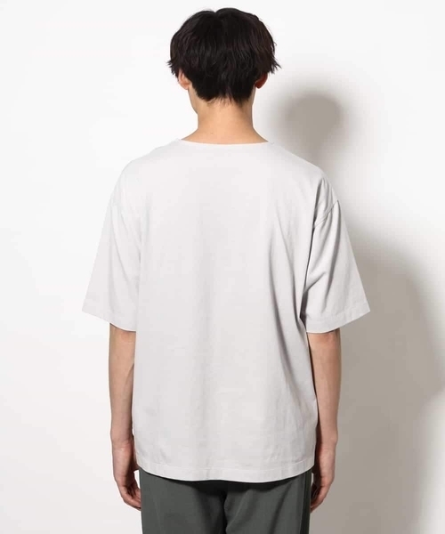 a.v.v（アーヴェヴェ）の「【接触冷感】エッフェル塔刺繍ボートネックTシャツ（Tシャツ/カットソー・メンズ・ネイビー/ライトグレー/ホワイト・48/46/50）」の6枚目の写真