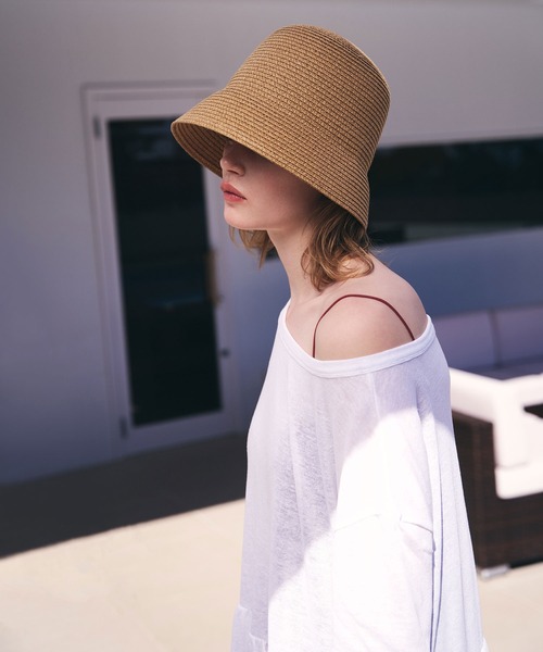 AKTE（アクテ）の「【AKTE × AMPHI】ポートレートネックブラトップ（キャミソール・レディース・ブラウン/ブラック・FREE）」の5枚目の写真