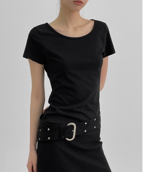 BLACKUP（ブラックアップ）の「[MADE] イズニーUネック半袖Tシャツ（Tシャツ/カットソー・レディース・ブラック/ホワイト・FREE）」の6枚目の写真