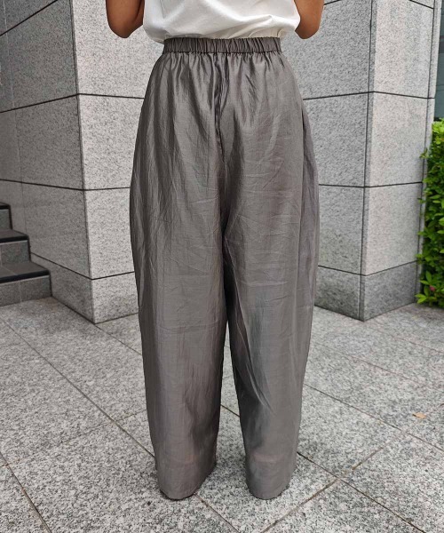 esutoreja（エストレジャ）の「リヨセルワイドパンツ（その他パンツ・レディース・ブラック/ホワイト・FREE）」の18枚目の写真