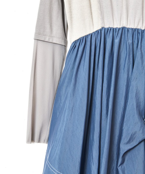 AULA AILA（アウラアイラ）の「ウエストスイッチングワンピース（ワンピース・レディース・ブラック/オフホワイト/ブルー・0）」の6枚目の写真