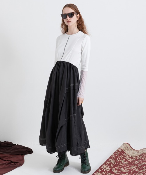 AULA AILA（アウラアイラ）の「ウエストスイッチングワンピース（ワンピース・レディース・ブラック/オフホワイト/ブルー・0）」の4枚目の写真