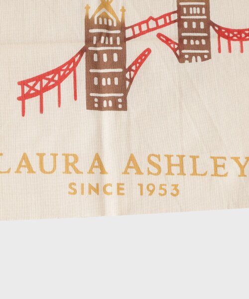 LAURA ASHLEY(ローラアシュレイ)の「【日本製/ギフトにおすすめ!】ロンドン柄 注染手ぬぐい(エプロン・レディース・ライトグレー系/キャメル・00)」の6枚目の写真