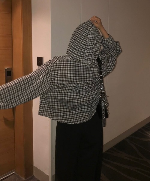 BEIDELLI（ベイデリー）の「[MADE] フード付きサマーチェックシャツ（シャツ/ブラウス・レディース・ブラウン/ネイビー/ブラック・FREE）」の12枚目の写真