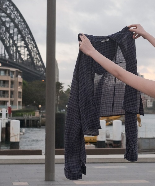 BEIDELLI（ベイデリー）の「[MADE] フード付きサマーチェックシャツ（シャツ/ブラウス・レディース・ブラウン/ネイビー/ブラック・FREE）」の6枚目の写真