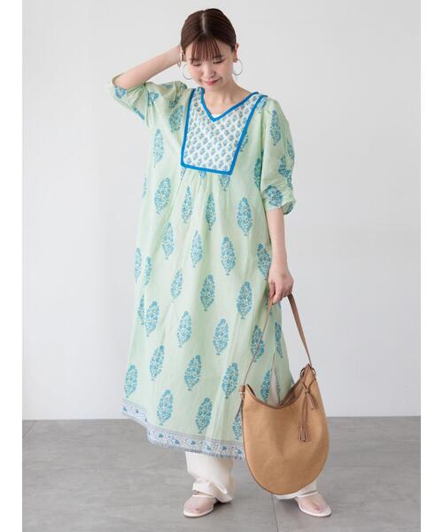 Lugnoncure（ルノンキュール）の「【INDIA made】花柄プリントワンピース（ワンピース・レディース・オフホワイト/ネイビー/グリーン・F）」の8枚目の写真