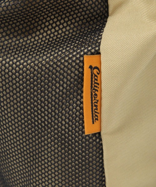 BAYFLOW（ベイフロー）の「2WAY巾着ショルダーバッグ（ユニセックス）（ハンドバッグ・メンズ・ブラック/カーキ/ベージュ・FREE）」の8枚目の写真