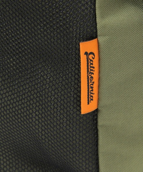 BAYFLOW（ベイフロー）の「2WAY巾着ショルダーバッグ（ユニセックス）（ハンドバッグ・メンズ・ブラック/カーキ/ベージュ・FREE）」の6枚目の写真