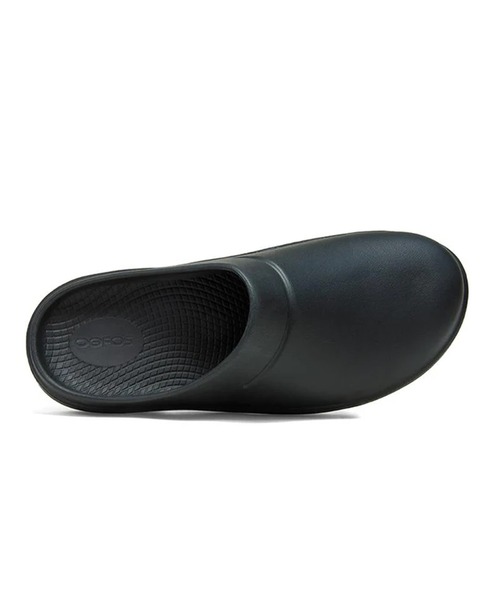 OOFOS（ウーフォス）の「【OOFOS/ウーフォス】OOCLOOG（サンダル・メンズ・ブラック・26/27/28/27.0cm/28.0cm/26.0cm）」の3枚目の写真