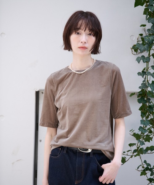 MICA&DEAL(マイカ&ディール)の「【MICA&DEAL/マイカアンドディール】ベロアTEE / シアーベロア / Tシャツ【WEB限定】(Tシャツ/カットソー・レディース・グレイッシュベージュ/オフホワイト/ブルー・フリー)」の18枚目の写真
