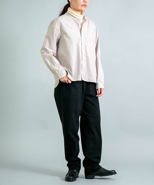 OMNIGOD（オムニゴッド）の「[OMNIGOD womens / オムニゴッド] タイプライターストライプ スタンドカラーシャツ（シャツ/ブラウス・レディース・ブラウン系その他・2/3）」の18枚目の写真