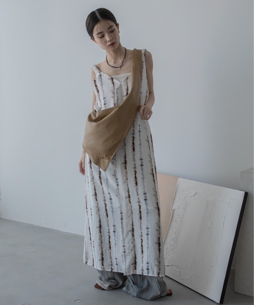 VACANCY（ヴァカンシー）の「ツイスト巻きスカート風トートバッグ（トートバッグ・レディース・ブラック/マスタード・FREE）」の10枚目の写真