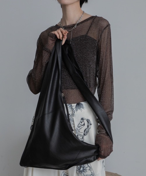 VACANCY（ヴァカンシー）の「ツイスト巻きスカート風トートバッグ（トートバッグ・レディース・ブラック/マスタード・FREE）」の15枚目の写真