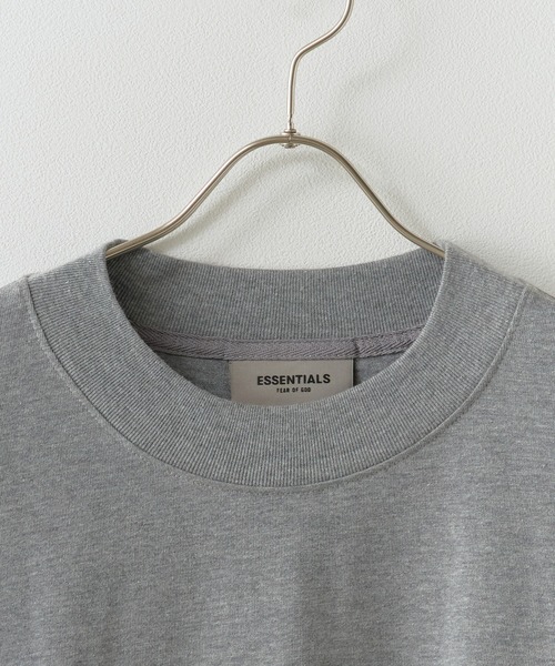 FOG ESSENTIALS（エフオージーエッセンシャルズ）の「FOG ESSENTIALS/エッセンシャルズ BACK LOGO LS TEE バックロゴロングスリーブTシャツ（Tシャツ/カットソー・メンズ・ベージュ系その他2/ベージュ系その他/ダークベージュ・L/XL/M/S）」の7枚目の写真
