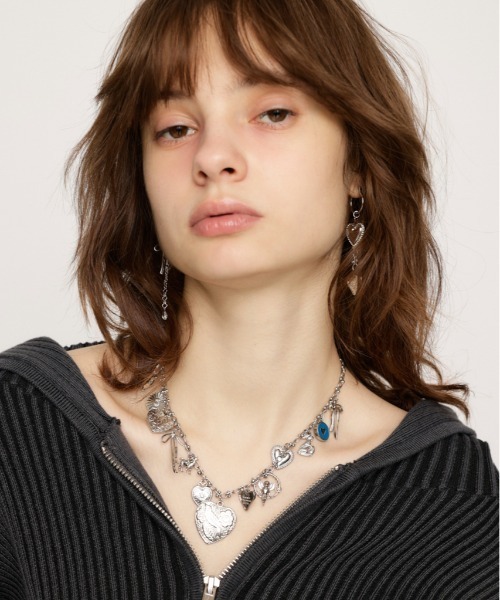 SLY（スライ）の「MANY MOTIF NECKLACE メニー モチーフ ネックレス（ネックレス・レディース・シルバー・FREE）」の4枚目の写真