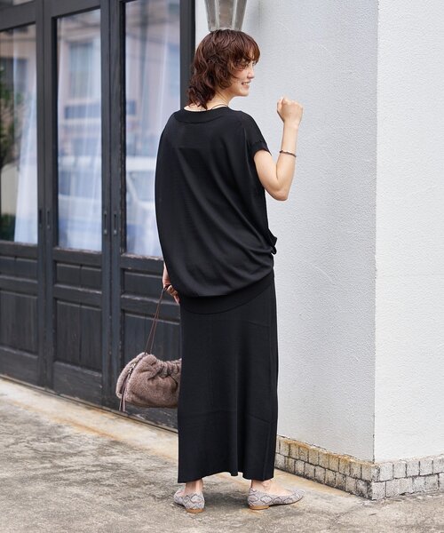 RIVE DROITE（リヴドロワ）の「【ひんやりタッチ・セットアップ対応可】レーヨン混バックテールニット（ニット/セーター・レディース・グレー/ブラウン/ベージュ/ブラック・FREE）」の8枚目の写真