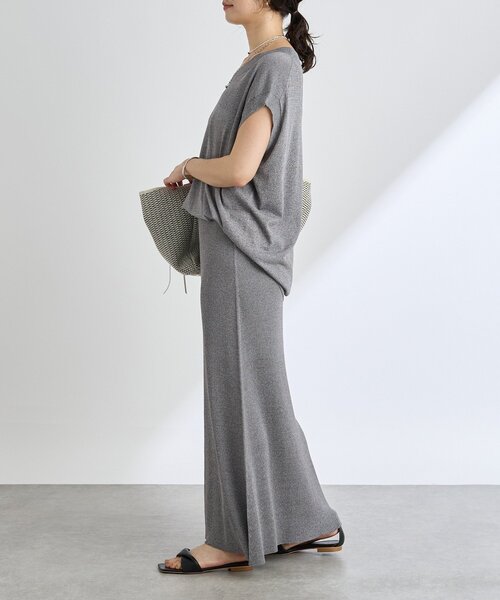 RIVE DROITE（リヴドロワ）の「【ひんやりタッチ・セットアップ対応可】レーヨン混バックテールニット（ニット/セーター・レディース・グレー/ブラウン/ベージュ/ブラック・FREE）」の16枚目の写真