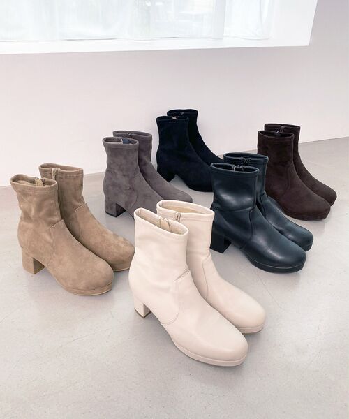 MAJESTIC LEGON（マジェスティックレゴン）の「フカフカヒールストレッチブーツ（ブーツ・レディース・ベージュ系その他2/ブラック系その他/アイボリー/ブラウン系その他5/グレー系その他/ブラック・SMALL/MEDIUM/LARGE/X-LARGE/XXL）」の10枚目の写真