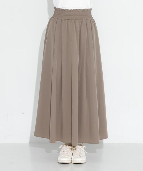 URBAN RESEARCH Sonny Label(アーバンリサーチサニーレーベル)の「『吸水速乾/接触冷感』Breeze Fit タックフレアスカート(スカート・レディース・チャコールグレー/ブラック/グレー系その他・FREE)」の10枚目の写真