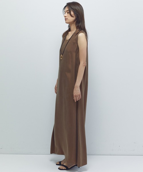 1er Arrondissement(プルミエアロンディスモン)の「キュプラフィブリルフレアーワンピース(ワンピース・レディース・ベージュ系その他/ブラウン系その他5/ブラウン系その他4・36/38)」の6枚目の写真