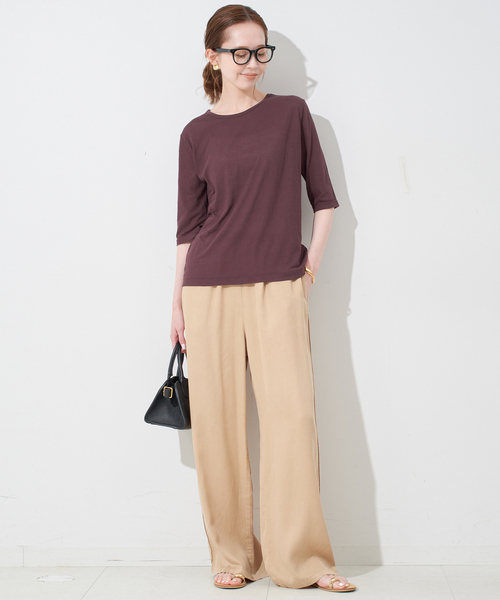 SLOBE IENA（スローブイエナ）の「《追加》シアー天竺5分袖Tシャツ（Tシャツ/カットソー・レディース・ブラウン/ネイビー/カーキ/その他4・FREE）」の10枚目の写真