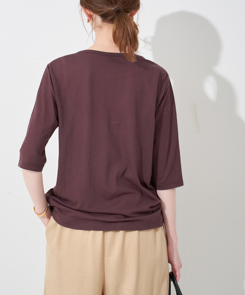 SLOBE IENA（スローブイエナ）の「《追加》シアー天竺5分袖Tシャツ（Tシャツ/カットソー・レディース・ブラウン/ネイビー/カーキ/その他4・FREE）」の13枚目の写真