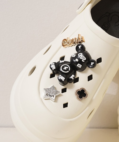 1111clothing（ワンフォークロージング）の「ビジュー付き 厚底クロッグサンダル / Thick-soled clog sandals with jewels（サンダル・レディース・ホワイト系2/ブラック系2/ブラック系1/ベージュ系1/ベージュ系2/ホワイト系1・S/L/M）」の16枚目の写真