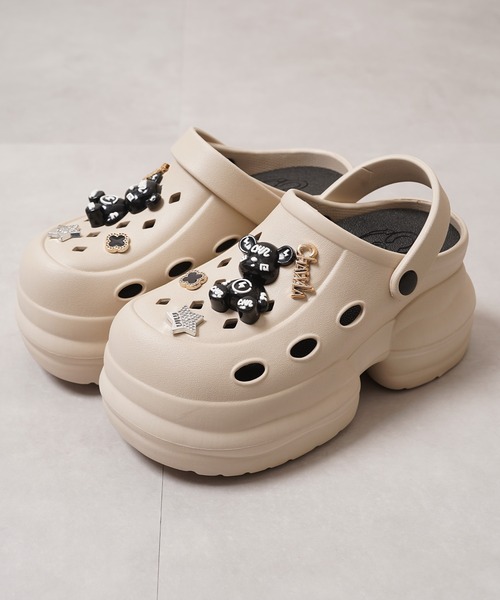 ビジュー付き 厚底クロッグサンダル / Thick-soled clog sandals