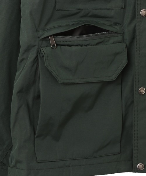 THE NORTH FACE（ザノースフェイス）の「THE NORTH FACE Mountain Coverall / ザ・ノース・フェイス マウンテン カバーオール（カバーオール・メンズ・カーキ/グリーン/ブラック・L/M/S/XL）」の9枚目の写真