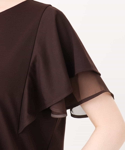 OFUON le MK（オフオンルエムケー）の「ティアードフリルスリーブカットソー/UVカット/接触冷感/洗える/WEB限定サイズあり（Tシャツ/カットソー・レディース・ライトブルー/アイボリー/ブラウン・38/36）」の4枚目の写真