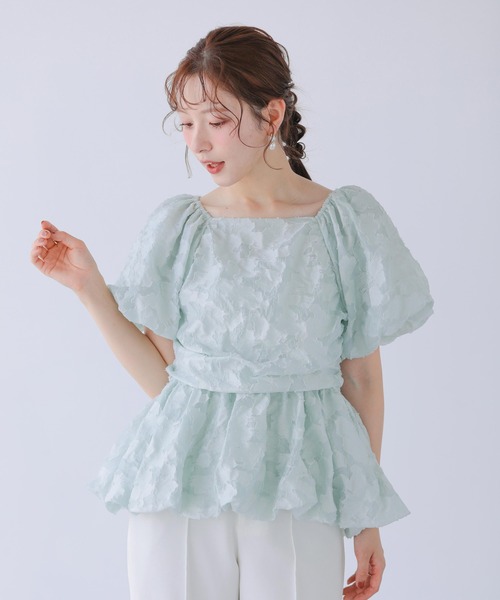 Fit more（フィットモア）の「シャーリングバルーンペプラムトップス（その他トップス・レディース・ホワイト/ピンク/ミント・FREE）」の5枚目の写真