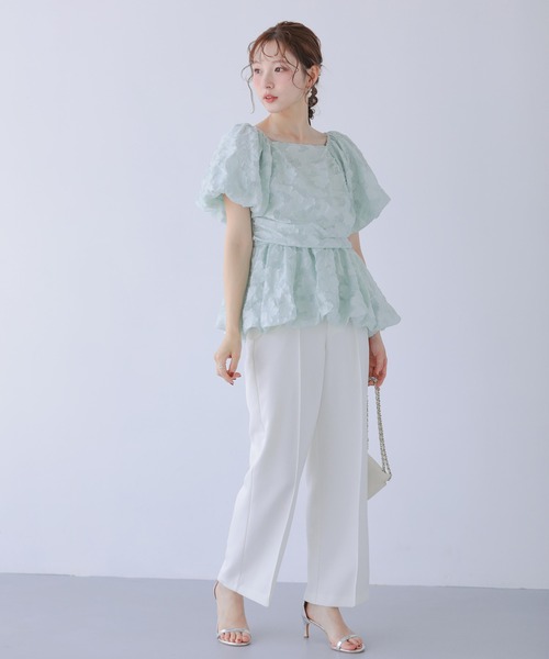 Fit more（フィットモア）の「シャーリングバルーンペプラムトップス（その他トップス・レディース・ホワイト/ピンク/ミント・FREE）」の7枚目の写真