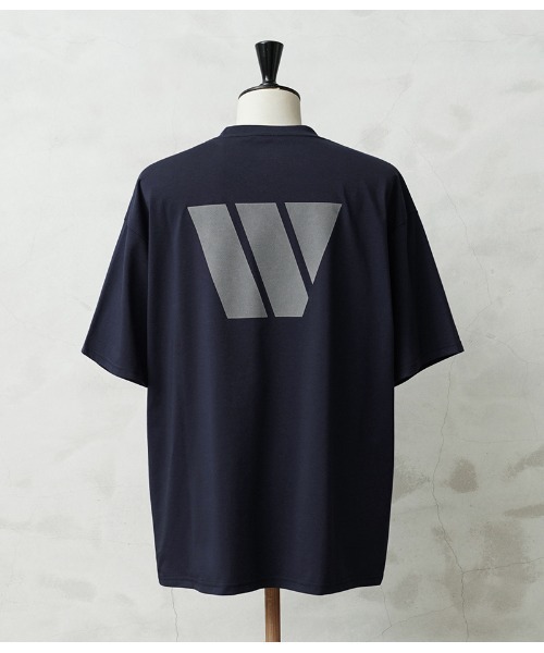 WAIPER.inc(ワイパーインク)の「WP1135 リフレクタープリント トレーニングTシャツ(Tシャツ/カットソー・メンズ・ブラック/グレー/ネイビー・XL/M/L/XXL/S)」の5枚目の写真