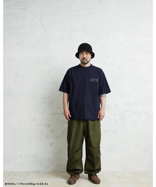 WAIPER.inc(ワイパーインク)の「WP1135 リフレクタープリント トレーニングTシャツ(Tシャツ/カットソー・メンズ・ブラック/グレー/ネイビー・XL/M/L/XXL/S)」の13枚目の写真