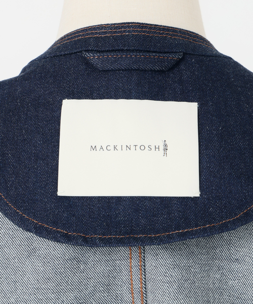 IENA（イエナ）の「MACKINTOSH/マッキントッシュ 別注 HUMBIE DENIM JACKET ノーカラーコート（ノーカラーコート・レディース・ネイビー・FREE）」の3枚目の写真