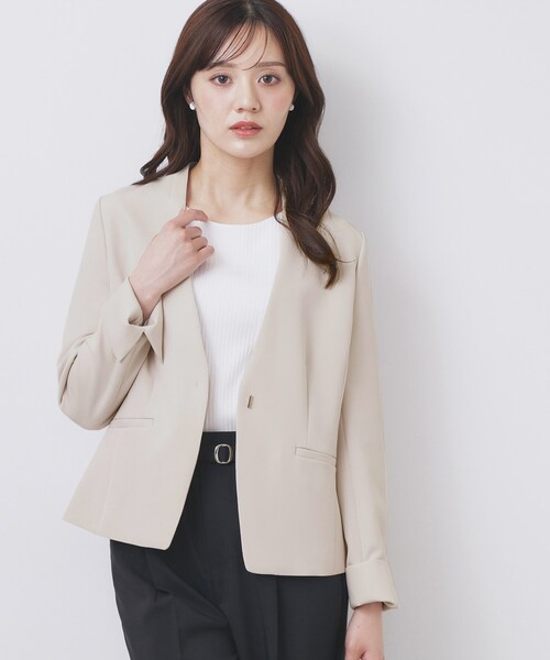 index（インデックス）の「ストレッチノーカラージャケット/セットアップ対応【洗濯機洗い可/イージーアイロン/防シワ】（ノーカラージャケット・レディース・ブラック/ナチュラル/ネイビー系5/ブラウン系その他・40/42/38/36）」の3枚目の写真
